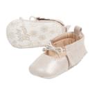 Baby Girl Oshkosh B'gosh&reg; Bow Moccasin Crib Shoes, Size: 9-12months, Ivory
