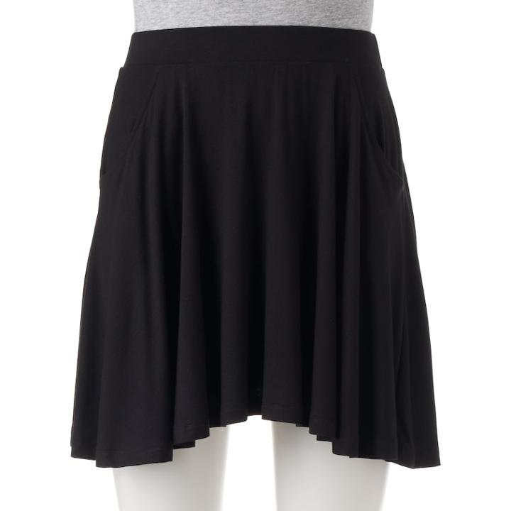 Juniors' So&reg; Shark-bite Hem Skater Skirt, Teens, Size: Medium, Black