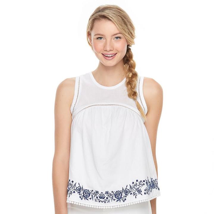 Juniors' So&reg; Embroidered Pom-pom Hem Tank, Teens, Size: Large, White