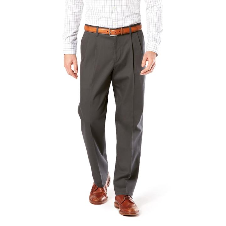 Men's Dockers&reg; Relaxed-fit Signature Stretch Khaki Pants - Pleated D4, Size: 30x30, Dark Grey
