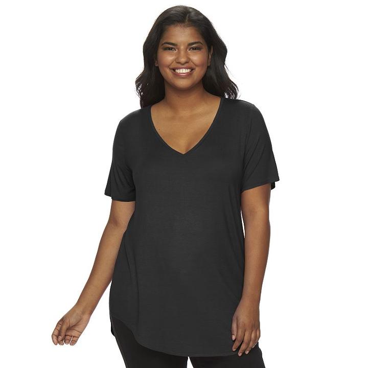Juniors' Plus Size Mudd&reg; V-neck Shirttail Tunic Tee, Girl's, Size: 3xl, Black