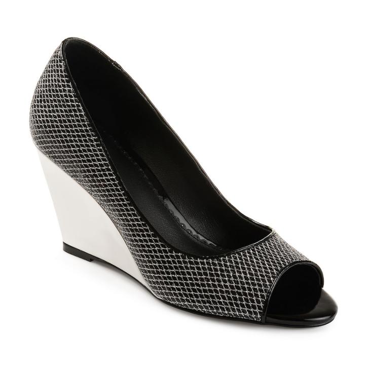 Journee Collection Selma Women's Wedges, Size: Medium (9), Black