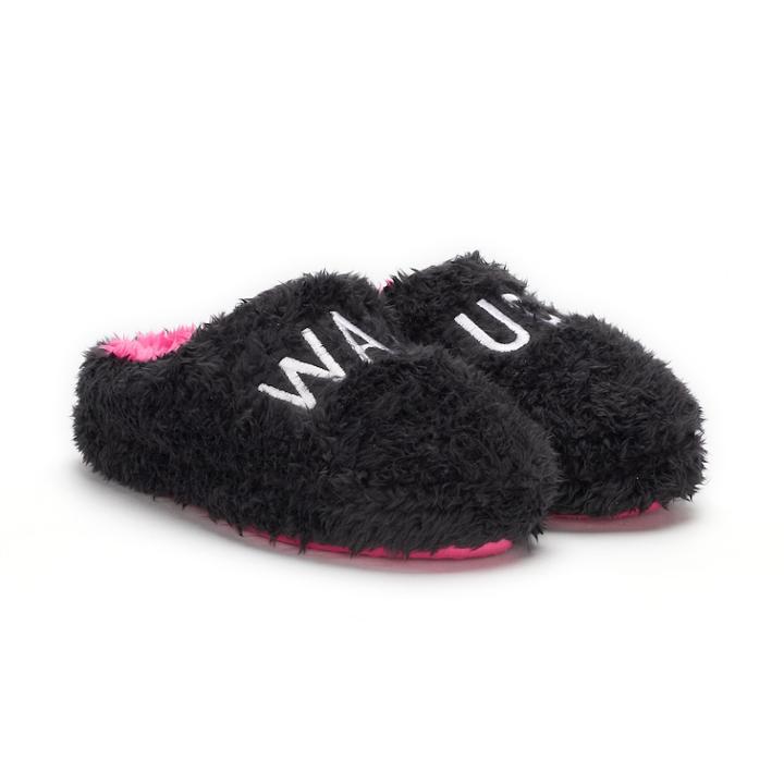 Women's So&reg; Embroidered Faux Fur Moccasin Slippers, Size: Small, Black
