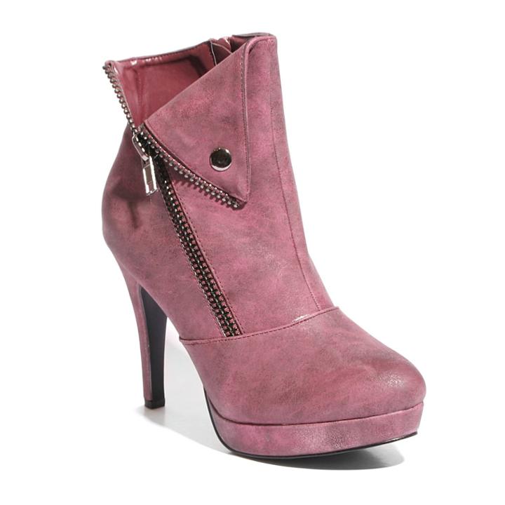 2 Lips Too Too Verify Women's Ankle Boots, Size: 5.5 Med, Red