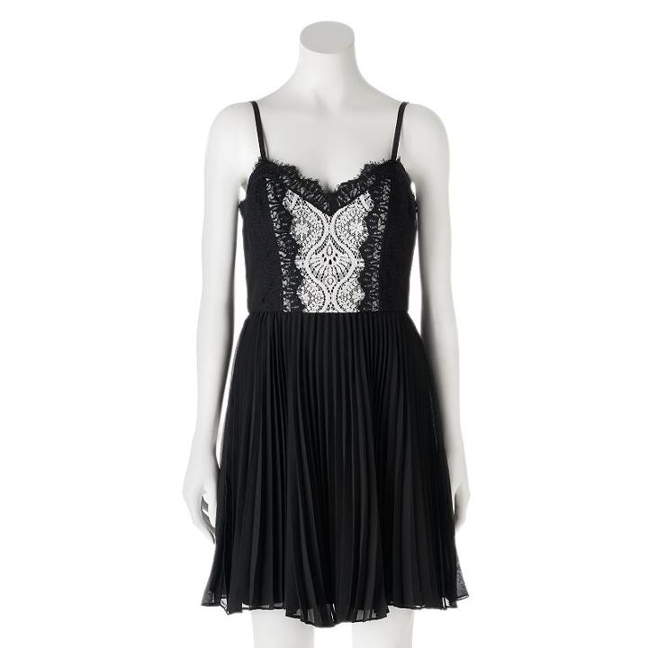 Juniors' Lily Rose Pleated Sweetheart Lace Dress, Girl's, Size: Xs, Oxford