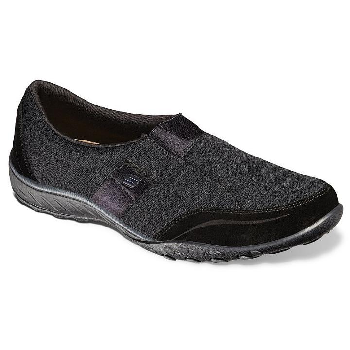 Skechers Relaxed Fit Breathe Easy Resolution Women's Slip-on Walking Shoes, Size: 5, Oxford