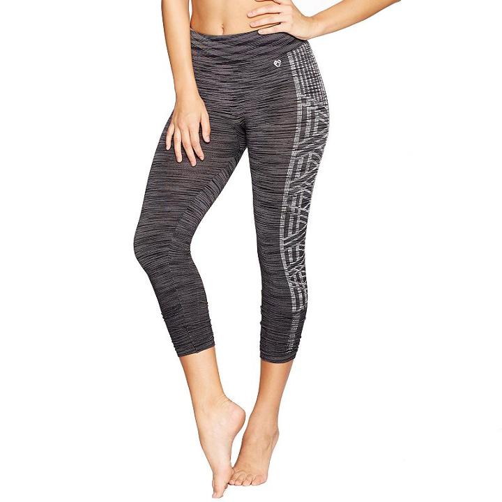 Women's Colosseum Steady Seamless Capris, Size: Large, Black