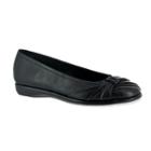 Easy Street Giddy Women's Flats, Size: Medium (7.5), Black