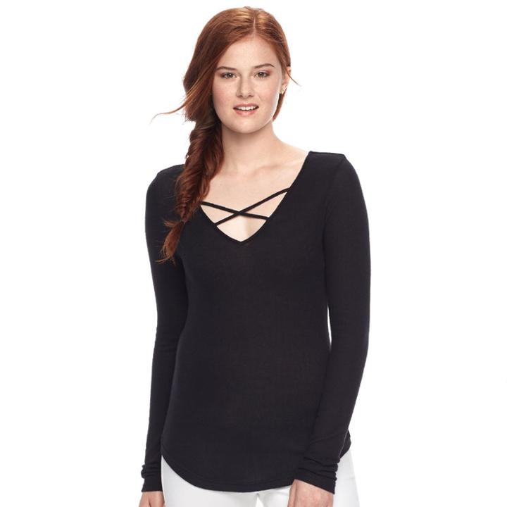 Juniors' So&reg; Cross Front Top, Teens, Size: Small, Black