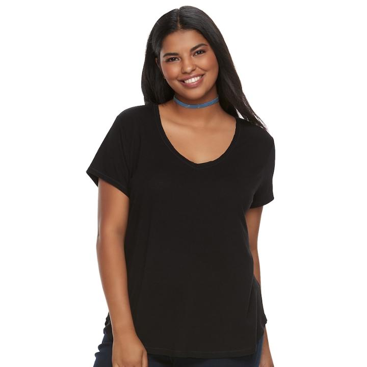 Juniors' Plus Size So&reg; Perfect Tee, Teens, Size: 2xl, Black