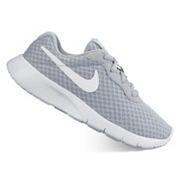 Nike Tanjun Pre-school Boys' Athletic Shoes, Size: 1, Grey (charcoal)