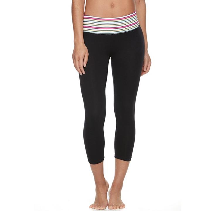 Juniors' So&reg; Capri Yoga Leggings, Size: Medium, Med Pink