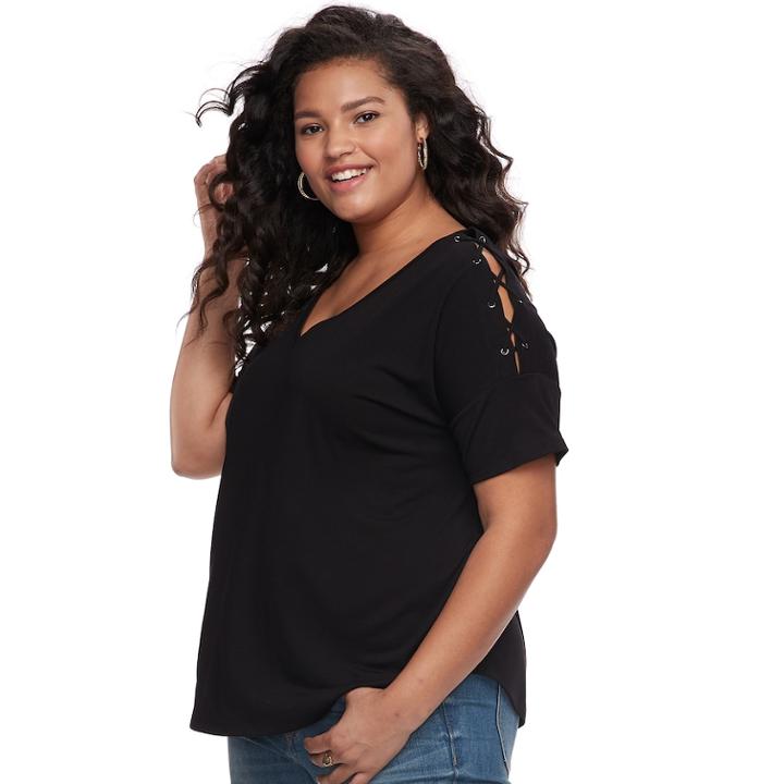 Juniors' Plus Size So Lace-up Shoulder Tee, Teens, Size: 1xl, Black