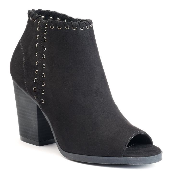 So&reg; Women's Whip-stitch Ankle Boots, Size: Medium (9), Black