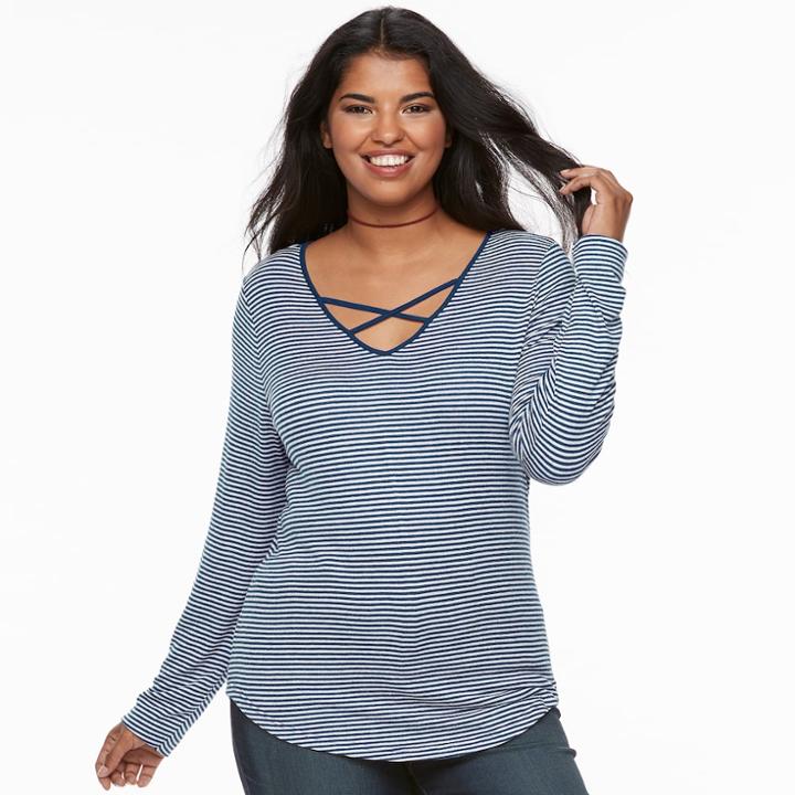 Juniors' Plus Size So&reg; Crisscross Top, Teens, Size: 3xl, Blue