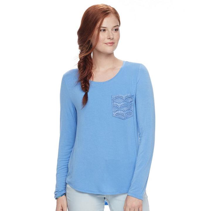 Juniors' So&reg; Crochet Pocket Solid Tee, Teens, Size: Xl, Blue (navy)