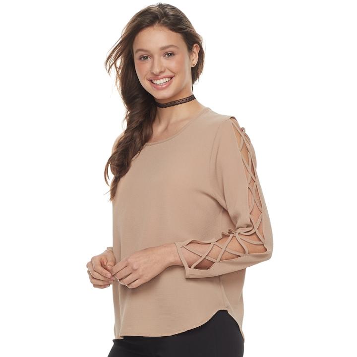 Juniors' Liberty Love Lattice Sleeve Top, Teens, Size: Medium, Med Brown
