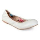 Journee Collection Lindy Women's Scrunch Ballet Flats, Girl's, Size: Medium (7.5), White
