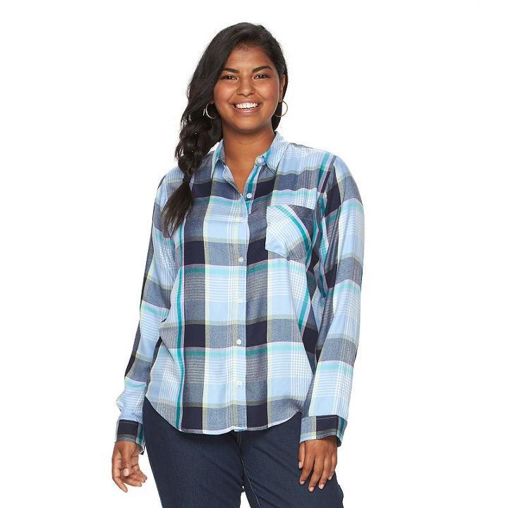 Juniors' Plus Size So&reg; Button Down Twill Shirt, Girl's, Size: 1xl, Blue