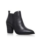 Vince Camuto Micaley