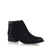 Vince Camuto Catile