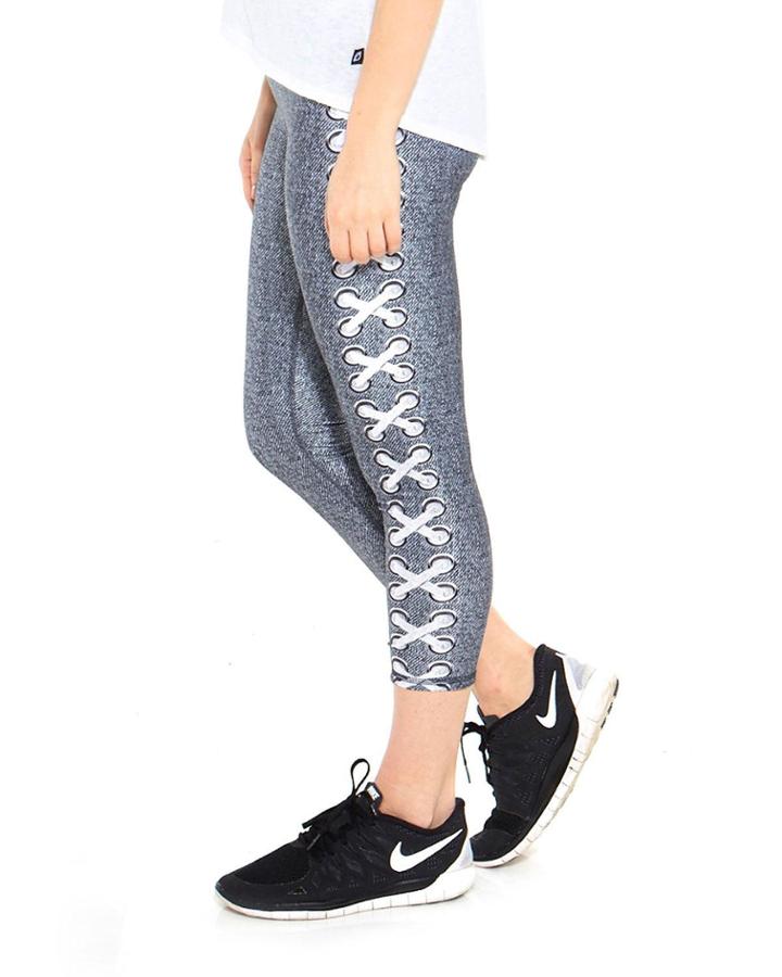 Lace-up-print Capri Performance