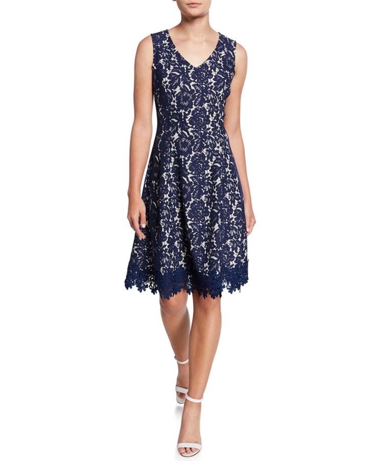 V-neck Sleeveless Lace Fit-and-flare Dress