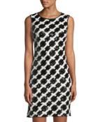 Stretch-sequin Lattice