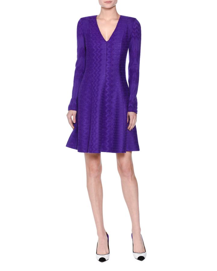 Long-sleeve V-neck Zigzag Knit Dress