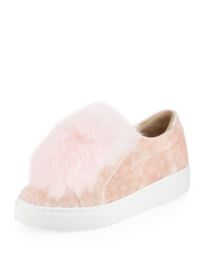 Emma Fox Fur Pompom