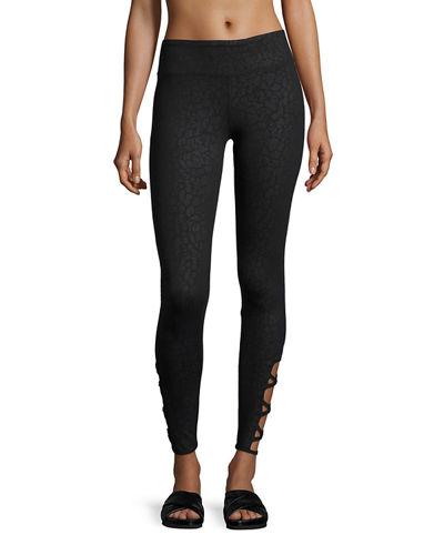 Lexi Fashion Cutout