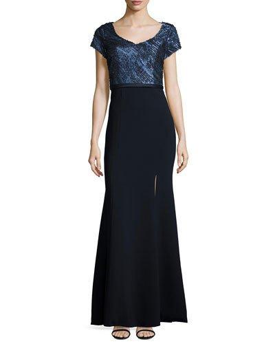 Short-sleeve V-neck Gown,