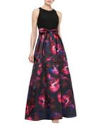 Sleeveless Gown With Printed