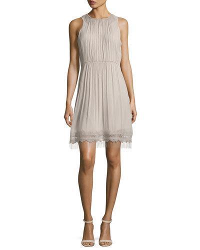 Demetria Sleeveless Chain-trim