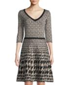 V-neck Houndstooth