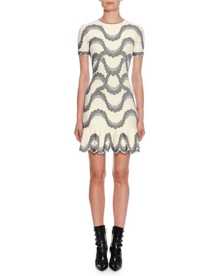 Short-sleeve Jewel-neck Victorian-bead Jacquard