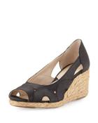Bounce Cutout Wedge Pump, Black