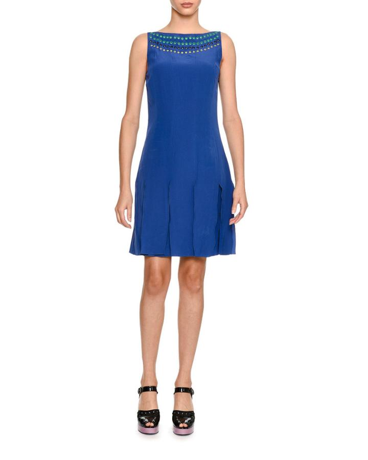 Sleeveless Grommet-trim