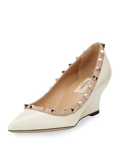 Rockstud Patent 70mm Wedge Pump, Light Ivory/poudre
