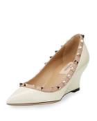 Rockstud Patent 70mm Wedge Pump, Light Ivory/poudre