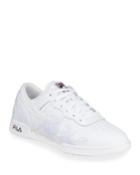 Original Fitness Embroidered Roses Leather