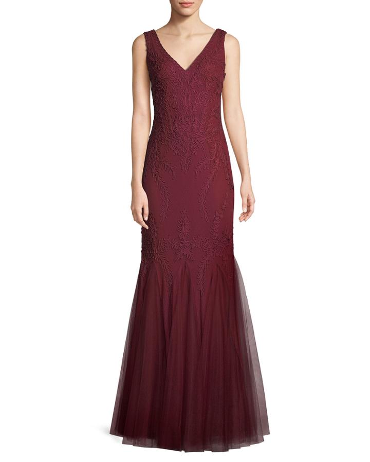 Sleeveless Soutache V-neck