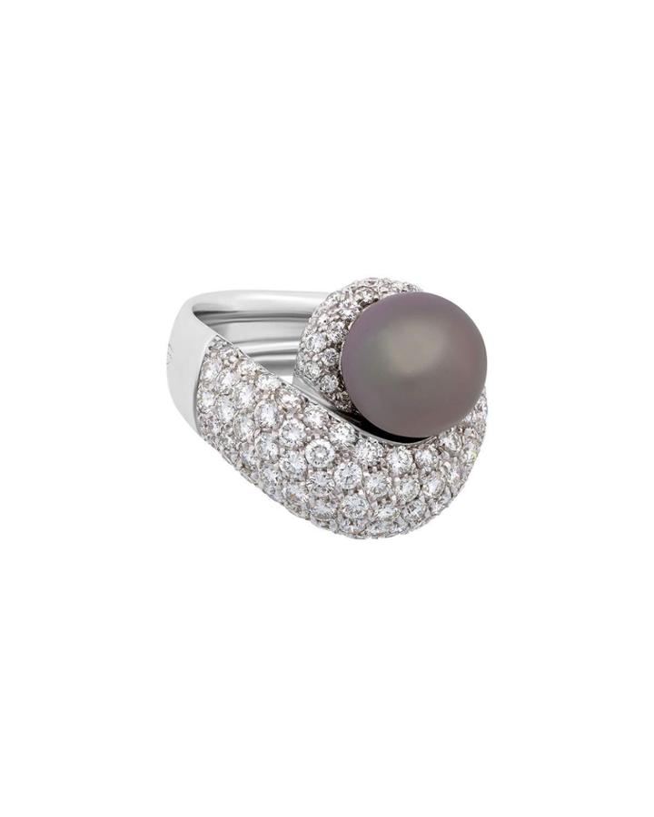 18k White Gold Black Pearl & Diamond Ring,