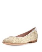 Bud Floral-embellished Ballerina Flat