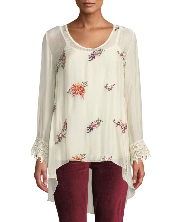 Floral Embroidery Lace-cuff Blouse