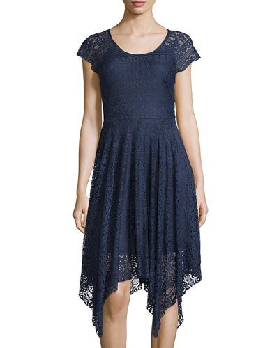 Lace Handkerchief-hem Short-sleeve Dress