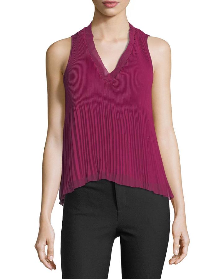 Sleeveless V-neck Pleated Top