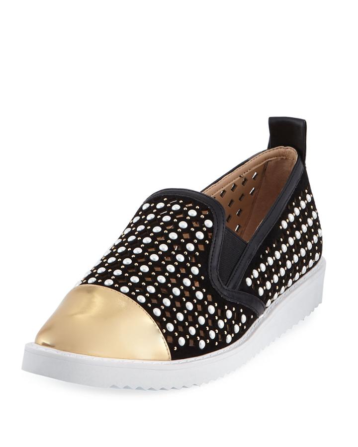 Carrie Point-toe