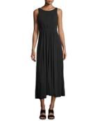 Sleeveless Scoop-back