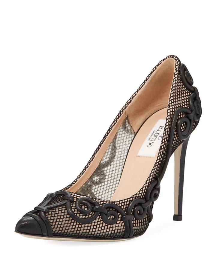 Fishnet Swirl Pointed Pumps